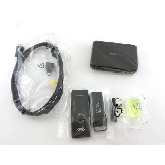 Insignia Advanced Camera Accessory Cleaning Kit for Variety of Brands NS-DCKIT10 - Picture 5 of 10